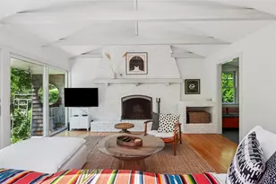 6 Randall Rd, Southampton, NY 11968 - Photo 4