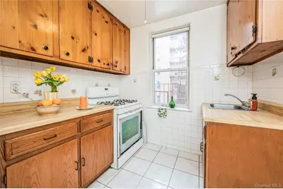 2 Louisiana Avenue #3C, Bronxville, NY 10708 - Photo 8