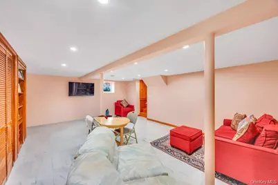 9 Waverly Place, Valley Stream, NY 11580 - Photo 20