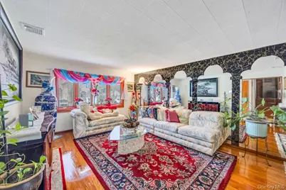 9 Waverly Place, Valley Stream, NY 11580 - Photo 6