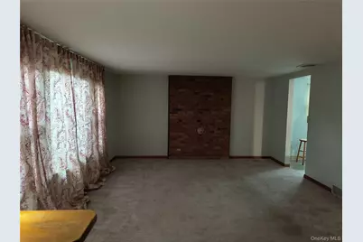 3 Saint Anne Drive, New Windsor, NY 12553 - Photo 4