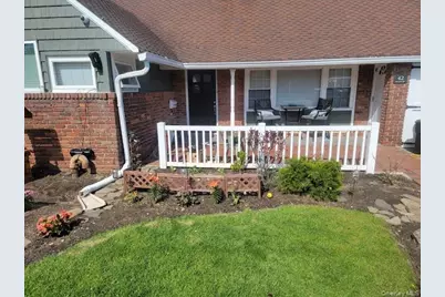 42 Bulaire Road, East Rockaway, NY 11518 - Photo 2