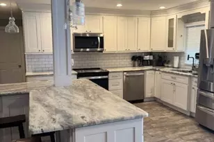 42 Bulaire Rd, East Rockaway, NY 11518 - Photo 4