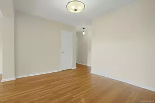 19 Old Mamaroneck Rd, White Plains, NY 10605 - Photo 22