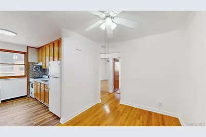 6063 84th Street, Middle Village, NY 11379 - Photo 20