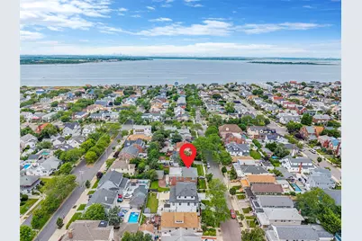 261 Beach 141st Street, Rockaway Park, NY 11694 - Photo 4