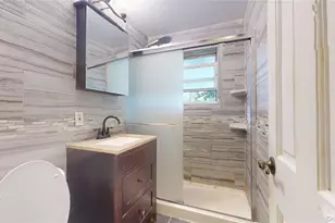 150-28 Jewel Ave, Flushing, NY 11367 - Photo 22