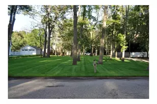 95 Lincoln Rd, Medford, NY 11763 - Photo 2