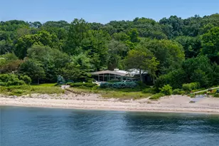 96 Old House Ln, Sands Point, NY 11050 - Photo 2