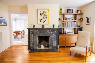 592 Landing Avenue, Smithtown, NY 11787 - Photo 18