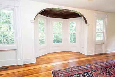 592 Landing Avenue, Smithtown, NY 11787 - Photo 8