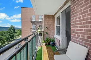 440 Warburton Ave, Yonkers, NY 10701 - Photo 10