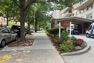 175-20 Wexford Terrace, Jamaica, NY 11432 - Photo 4