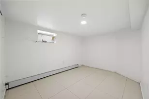 140-24 Quince Ave, Flushing, NY 11355 - Photo 22