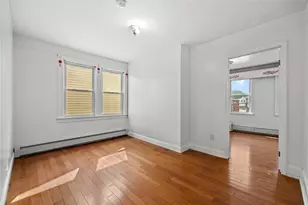 140-24 Quince Ave, Flushing, NY 11355 - Photo 10