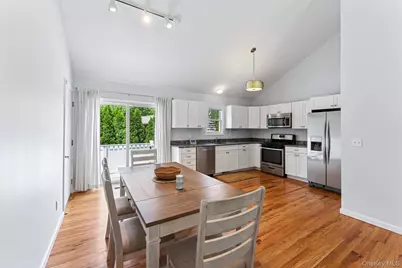 12 Hampton Bays Drive, Hampton Bays, NY 11946 - Photo 8