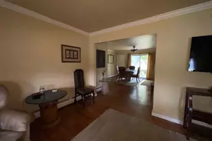 468 N Greene Ave, Lindenhurst, NY 11757 - Photo 4