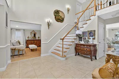 2 Gail Terrace, Glen Cove, NY 11542 - Photo 4