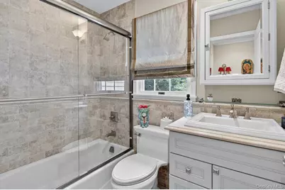 2 Gail Terrace, Glen Cove, NY 11542 - Photo 30