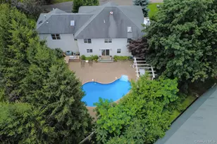 2 Gail Terrace, Glen Cove, NY 11542 - Photo 32