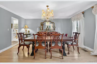 2 Gail Terrace, Glen Cove, NY 11542 - Photo 8