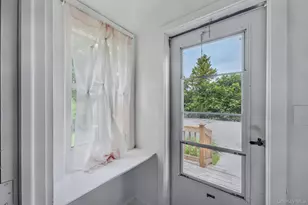 11 Rhoda Ave, Smithtown, NY 11787 - Photo 4