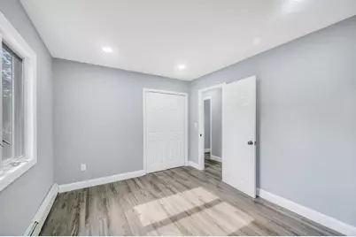 9 Wakefield Avenue, Coram, NY 11727 - Photo 28