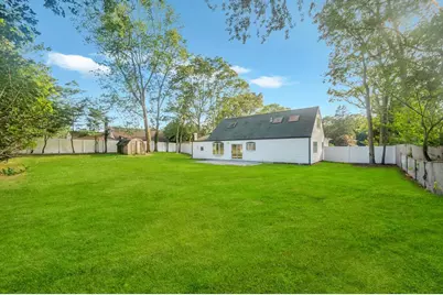 9 Wakefield Avenue, Coram, NY 11727 - Photo 14