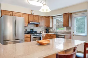 7 Russell Rd, Hampton Bays, NY 11946 - Photo 26