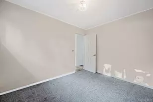 322 N Dunton Ave, Patchogue, NY 11772 - Photo 14