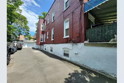 836 Revere Avenue, Bronx, NY 10465 - Photo 20