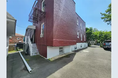 836 Revere Avenue, Bronx, NY 10465 - Photo 22