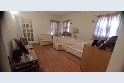 11176 180th Street, Addisleigh Park, NY 11433 - Photo 2