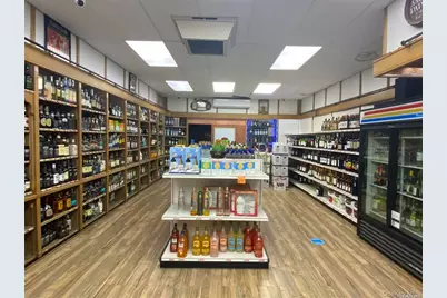 6557 Myrtle Avenue, Ridgewood, NY 11385 - Photo 2