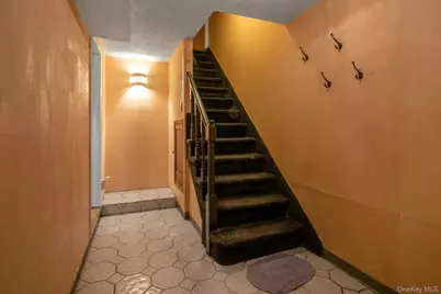 1103 Stadium Avenue, Bronx, NY 10465 - Photo 4