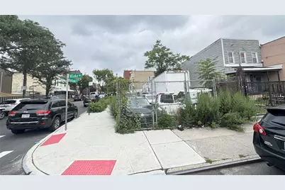 1109 Blake Avenue, Brooklyn, NY 11208 - Photo 2