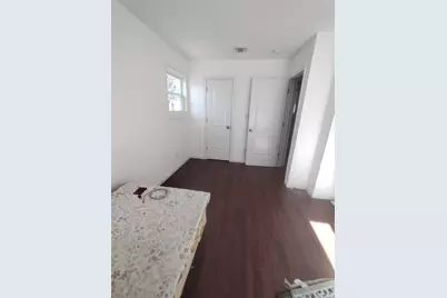 2167A Great Neck Road, Copiague, NY 11726 - Photo 8