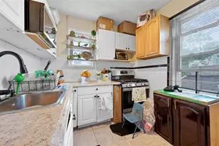 31-29 100th St, East Elmhurst, NY 11369 - Photo 12