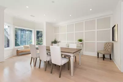 34 Woodland Place, Great Neck, NY 11021 - Photo 20