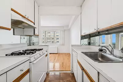 10230 66 Road #19D, Forest Hills, NY 11375 - Photo 12