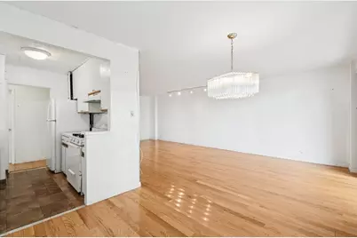 10230 66 Road #19D, Forest Hills, NY 11375 - Photo 6