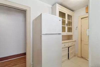 37-35 93rd Street, Jackson Heights, NY 11372 - Photo 10