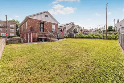 70 Cowles Avenue, Yonkers, NY 10704 - Photo 26