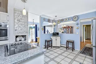 43 Fox Ln, Shoreham, NY 11786 - Photo 18