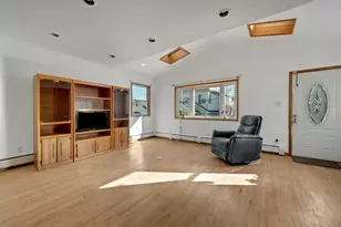 74 Aster Pl, Bronx, NY 10465 - Photo 2