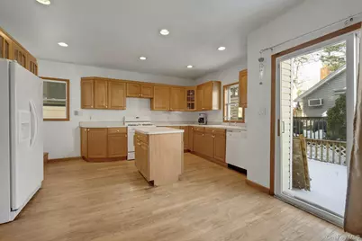 74 Aster Place #74, Bronx, NY 10465 - Photo 6