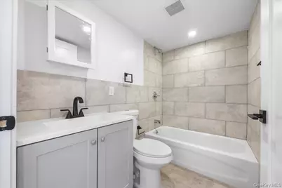 2740 Sexton Place, Bronx, NY 10469 - Photo 24