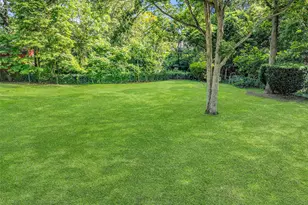 4 Highland Ave, Farmingville, NY 11738 - Photo 2