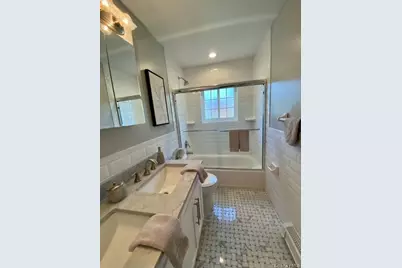 28 Williams Boulevard #28-1H, Lake Grove, NY 11755 - Photo 8