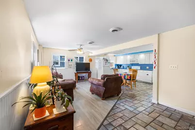 8 Oak Drive, New Windsor, NY 12553 - Photo 30